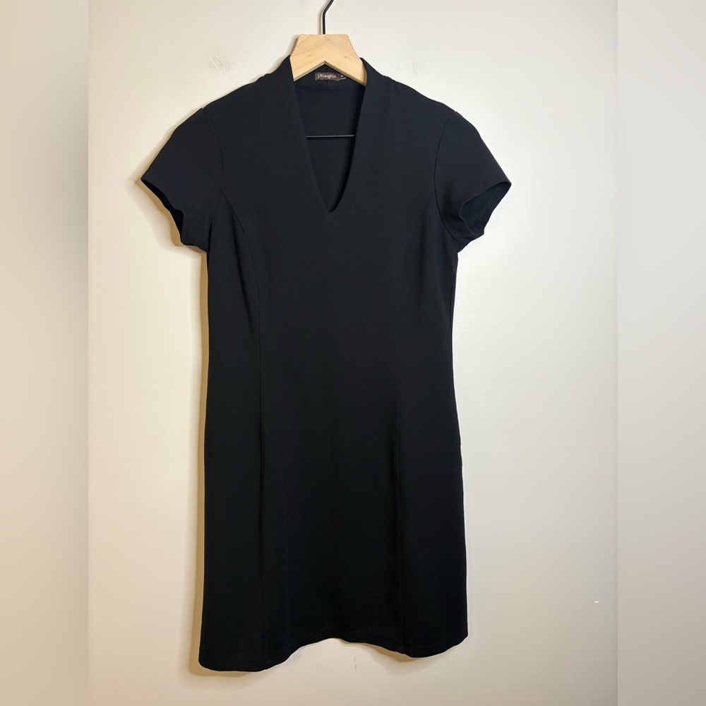 Women’s J McLaughlin black short sleeve dress size M